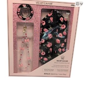 Velvet Caviar Phone Accessories Set with Pink Roses